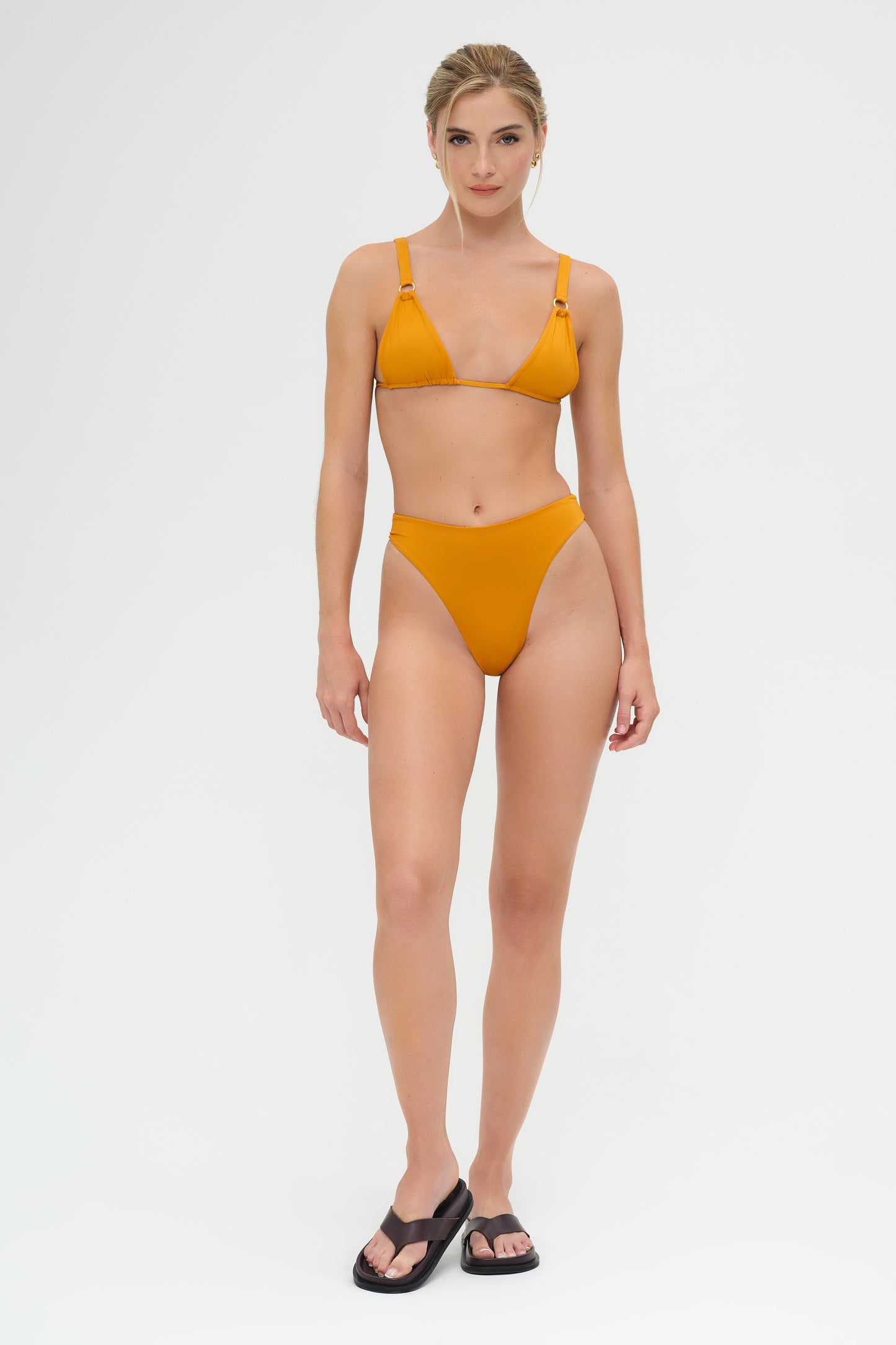 Michelle Top | Amber