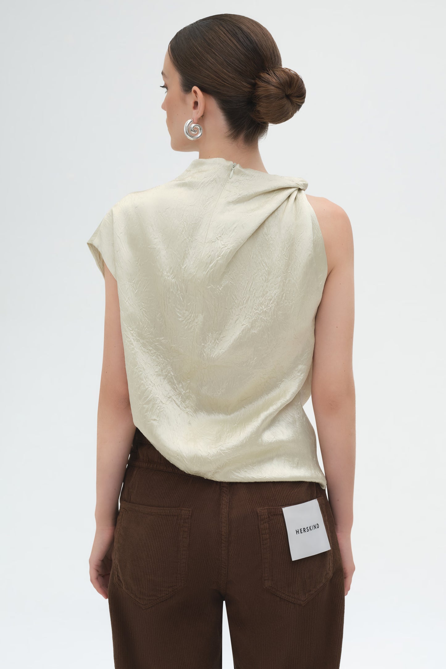 Twist Shoulder Top | Pistachio