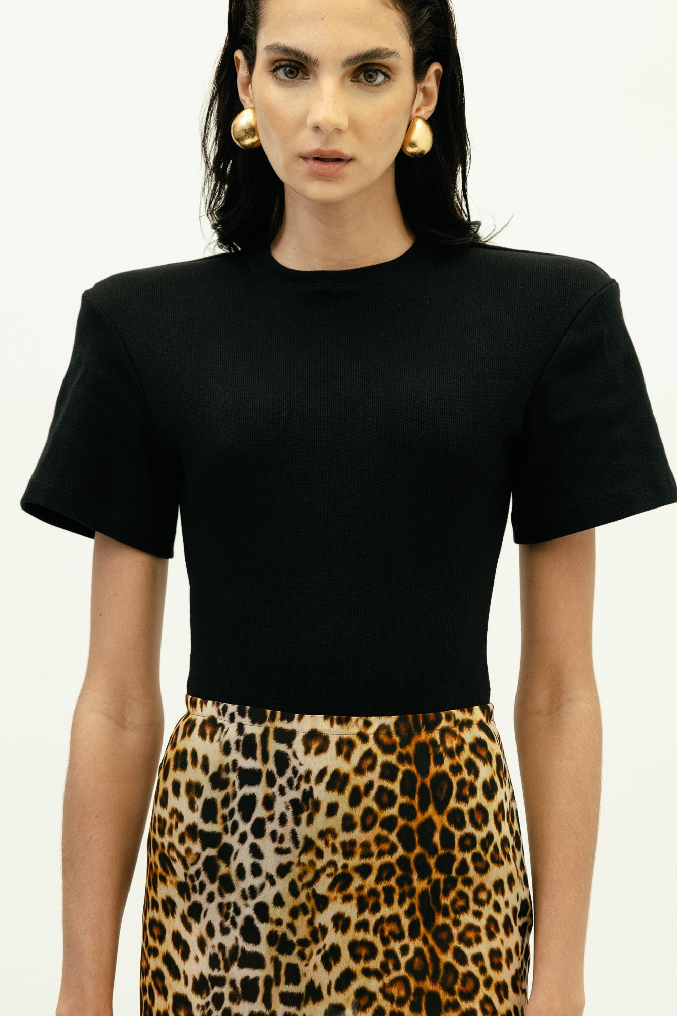 Ribbed Shortsleeved Bodysuit in Black