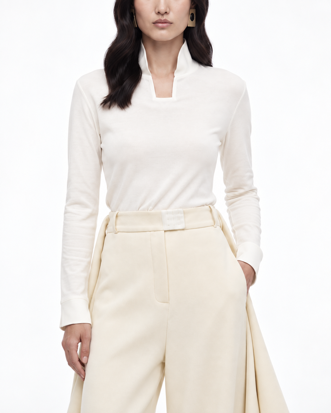 Square Neck Longsleeve in White