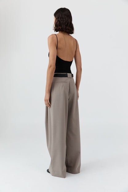 Pleat Loop Pants