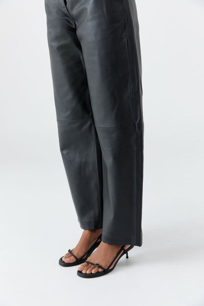 Petit Belt Sling Back Heel