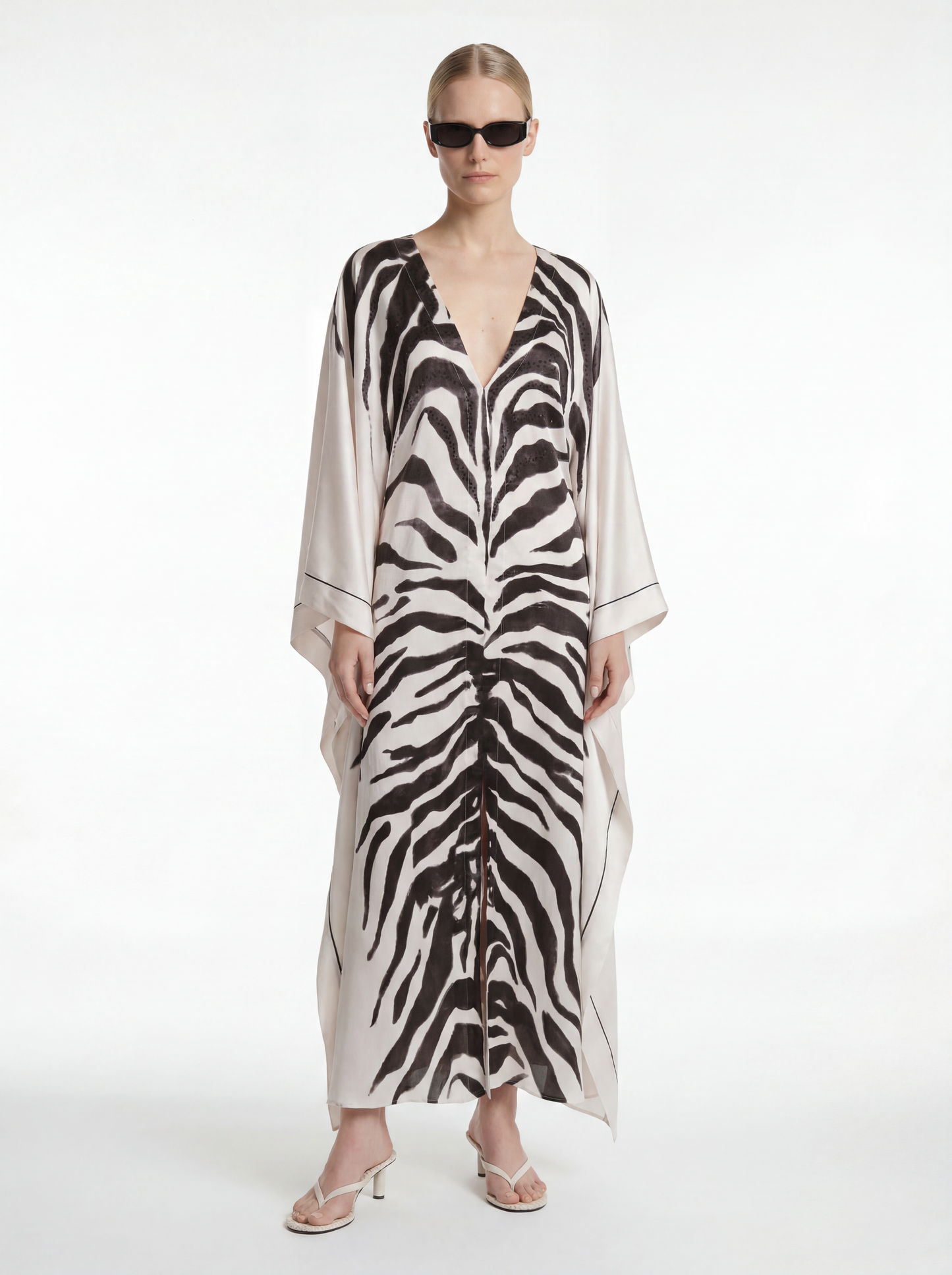 Zawadi del Sol Embroidered Caftan