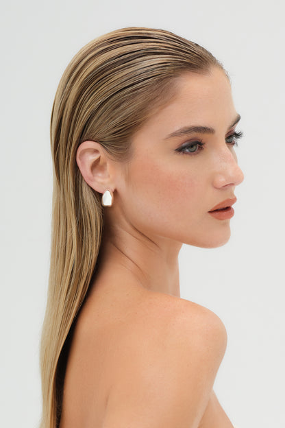 Figure Hoops in Silver