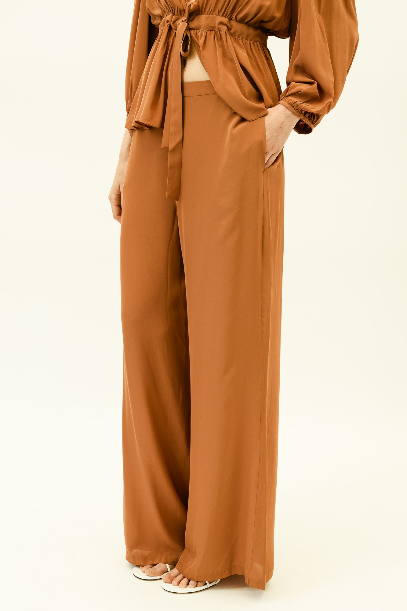 Solid Wide-Leg Pants