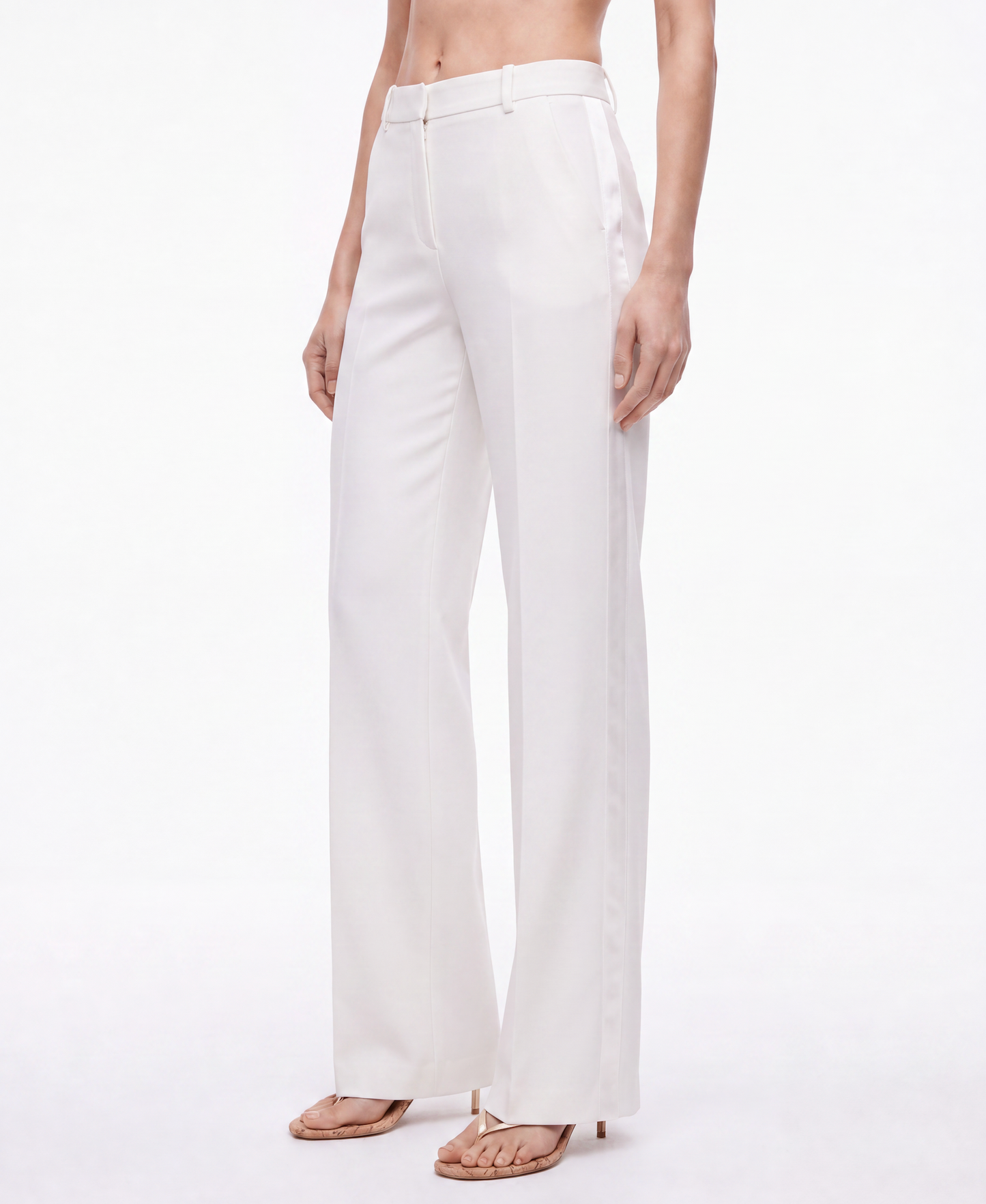 P.A.R.O.S.H Flared Trouser in white, view 2