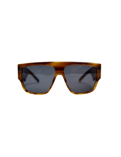 Tortoiseshell sunglasses with grey lenses